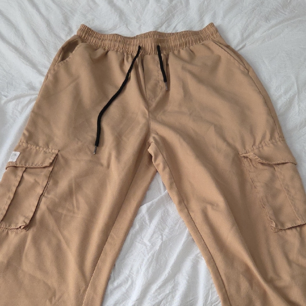 Men's Tan Cargo Pants